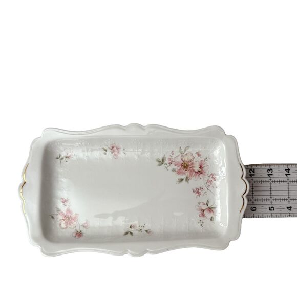 Royal Albert Breath of Spring Sandwich Tray: Vintage Floral Bone China - Picture 3 of 7